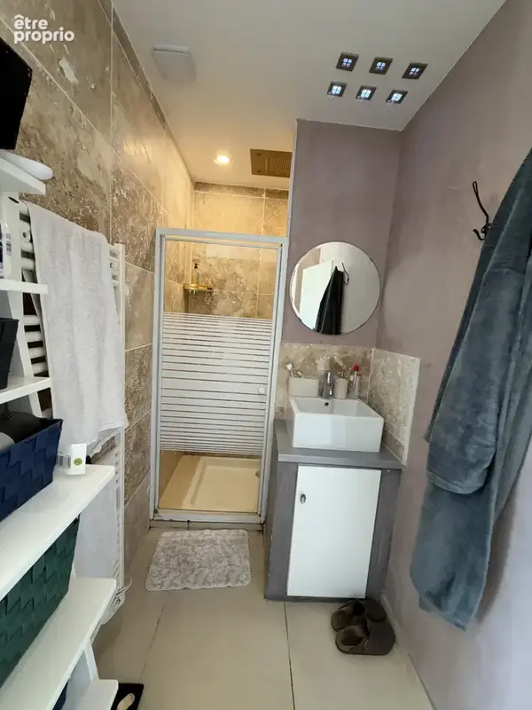 Villa de caractère de 240 m2 habitables avec piscine à débordement - photo 13