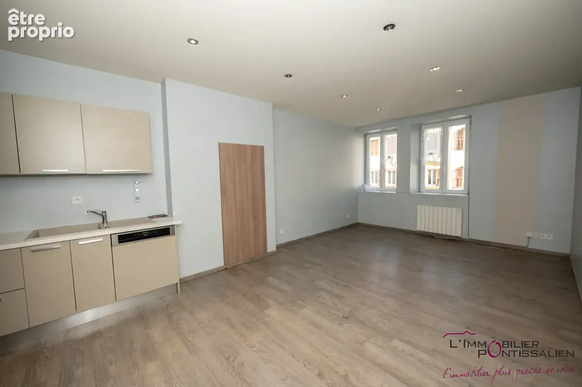 Appartement - t3 - 75m2 - centre ville - photo 3