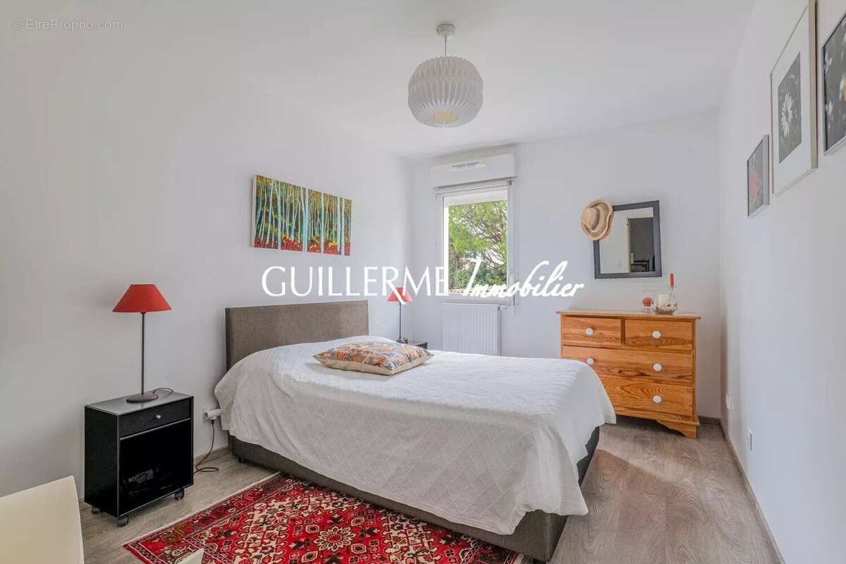 Appartement à GENAY