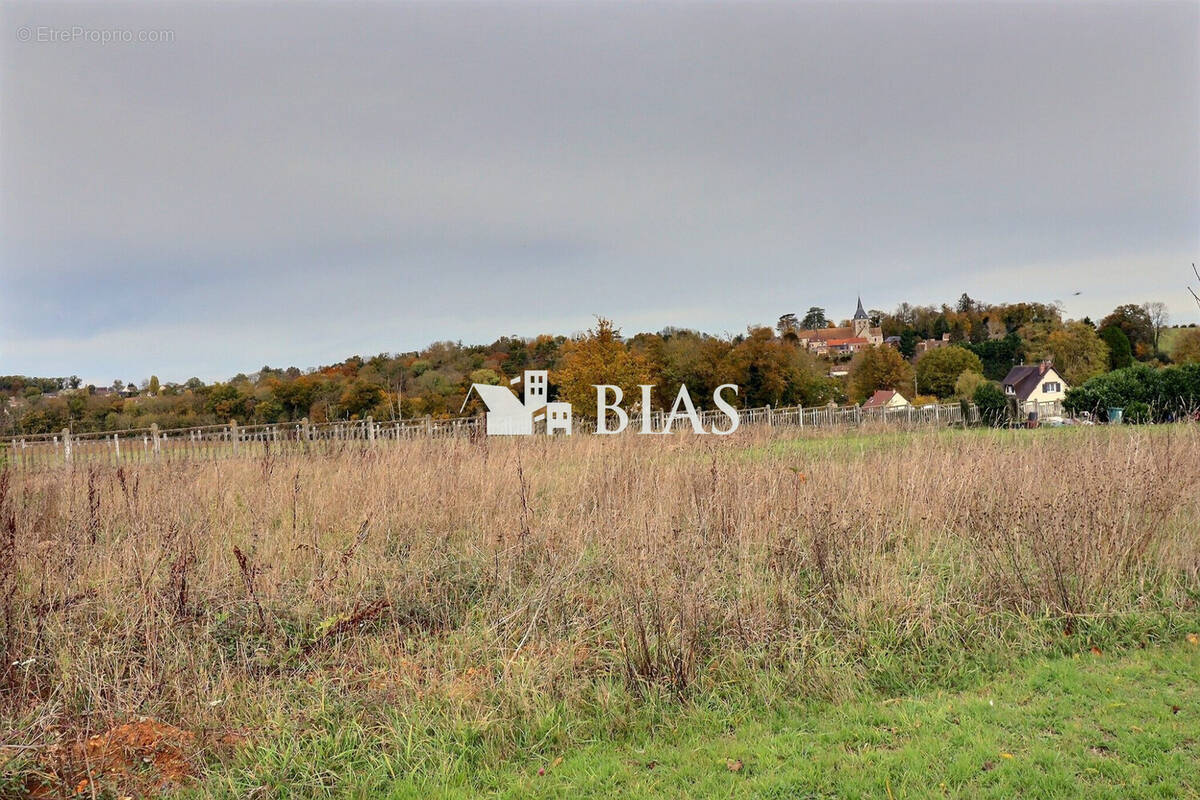 Terrain à CRASVILLE