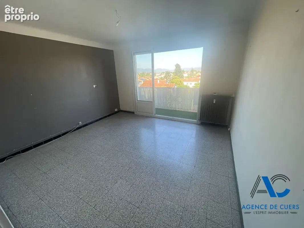 Appartement Cuers 3 pièce(s) 59 m2 - photo 3