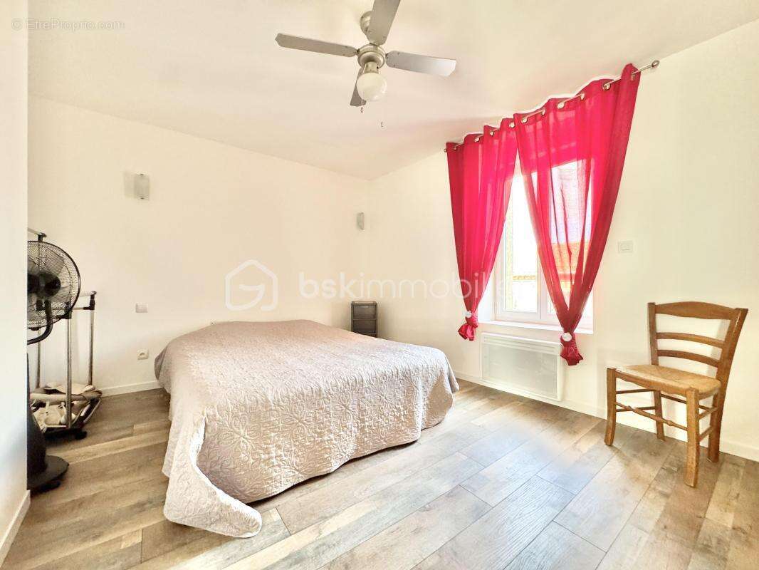 Maison à SAINT-CHINIAN