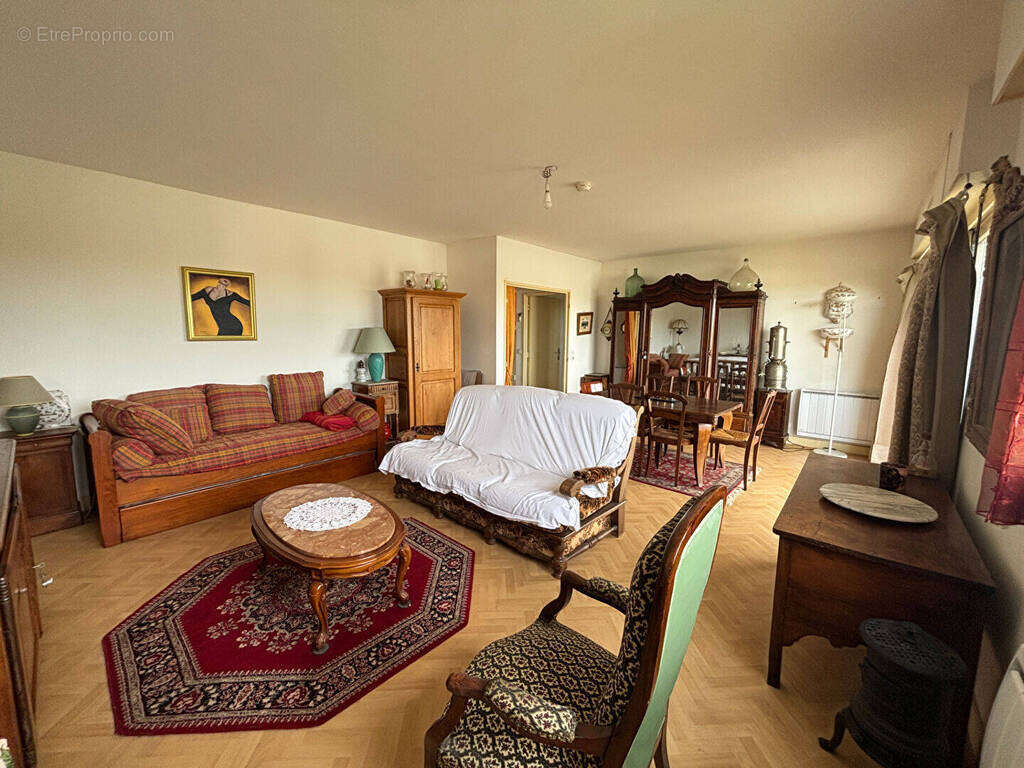 Appartement à CHATEAUROUX