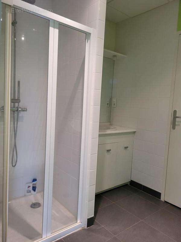 Commerce à CHEMILLE