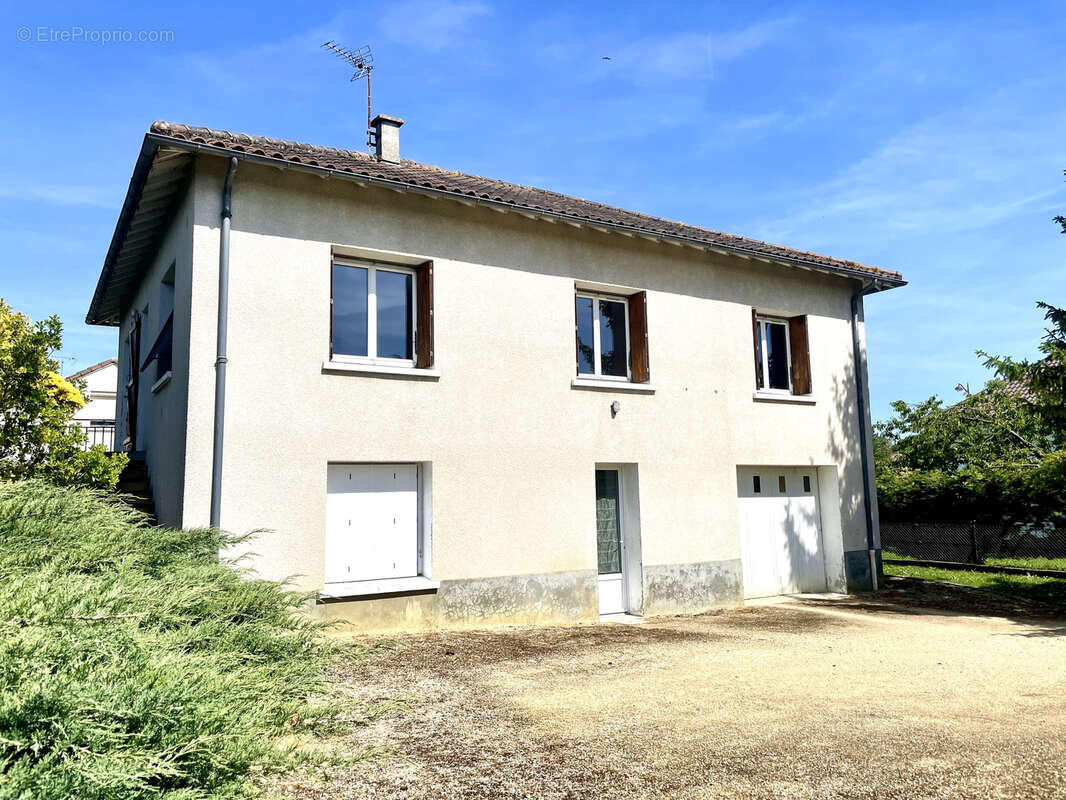Maison à MIREBEAU