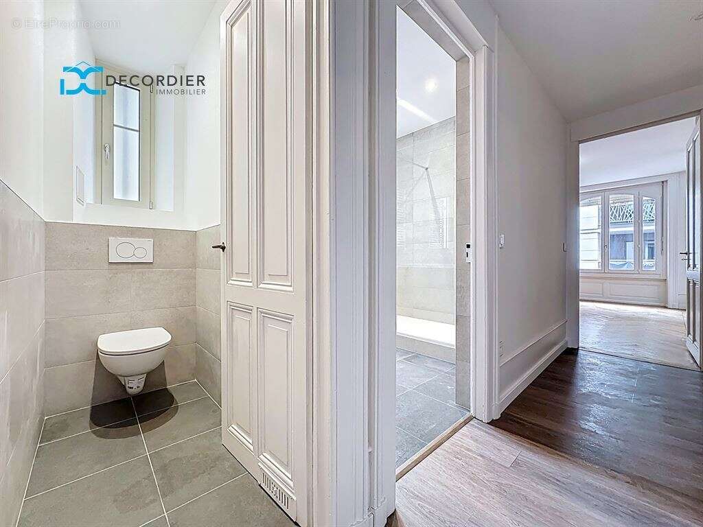 Appartement à EVIAN-LES-BAINS