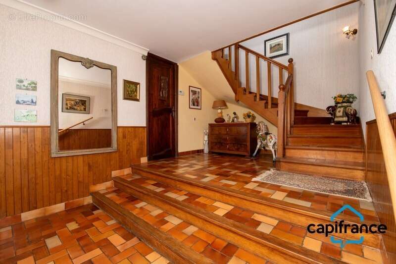 Maison à LA VALETTE-DU-VAR