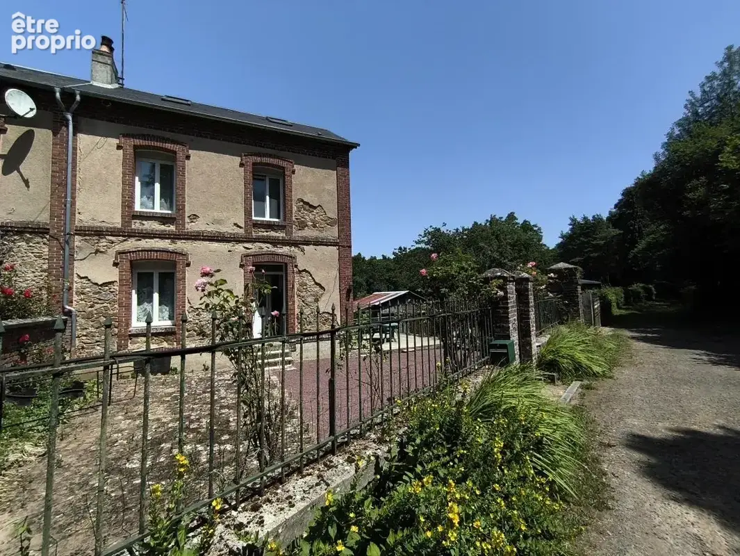 Maison à DOMPIERRE