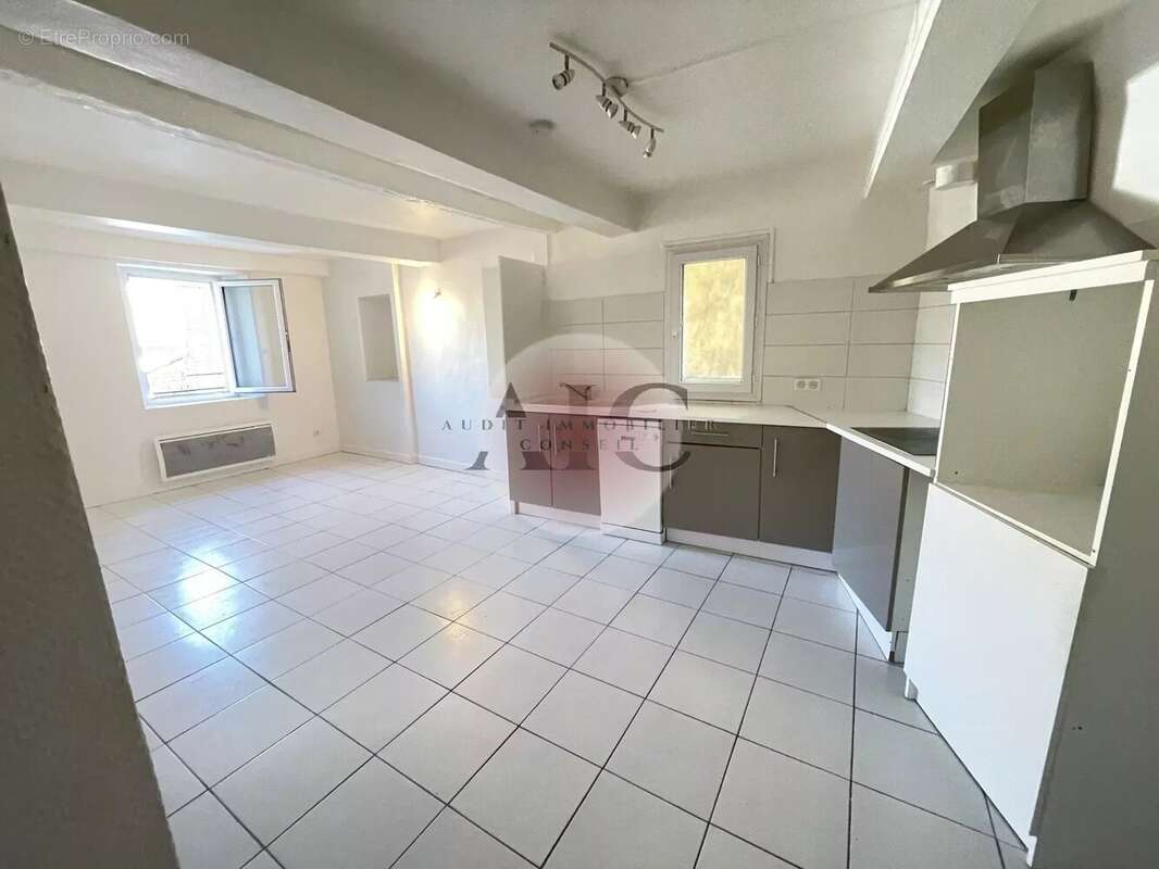 Appartement à SEILLANS