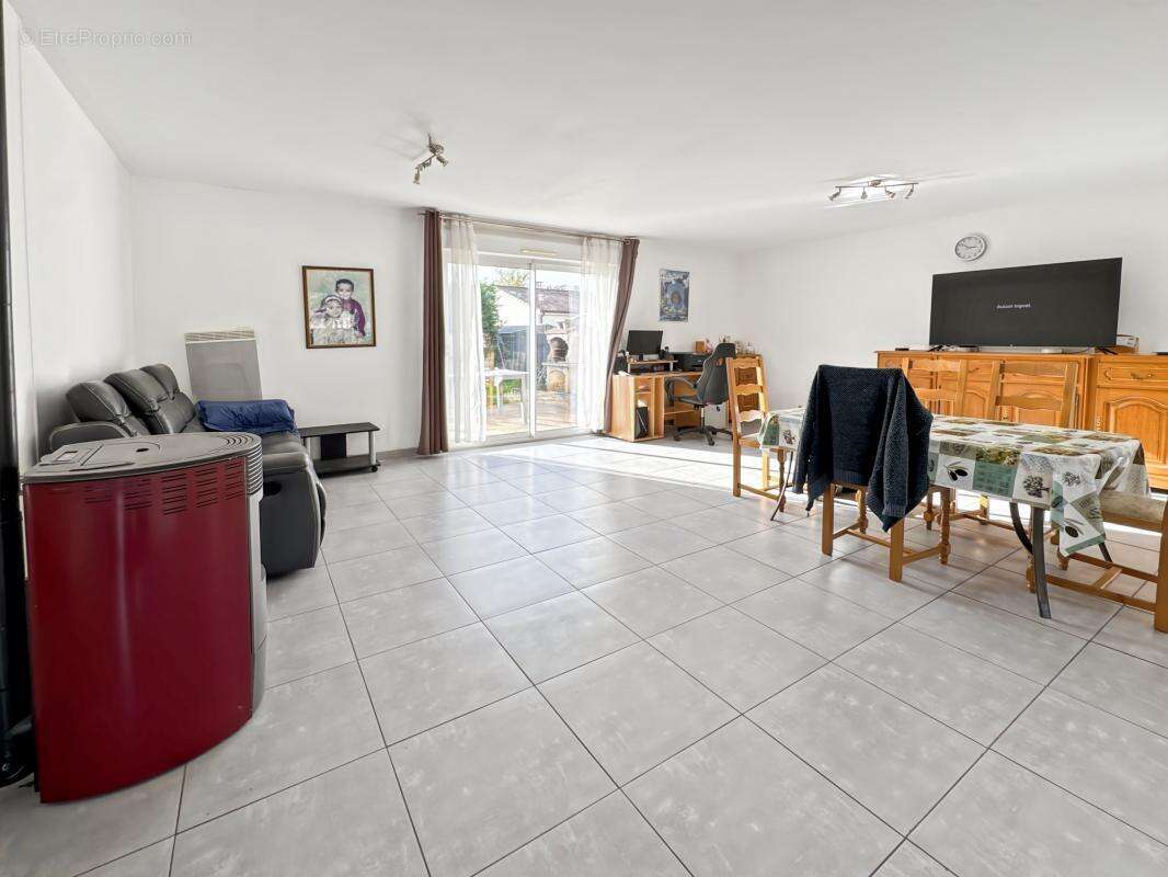 Maison à MARSAC-SUR-L&#039;ISLE