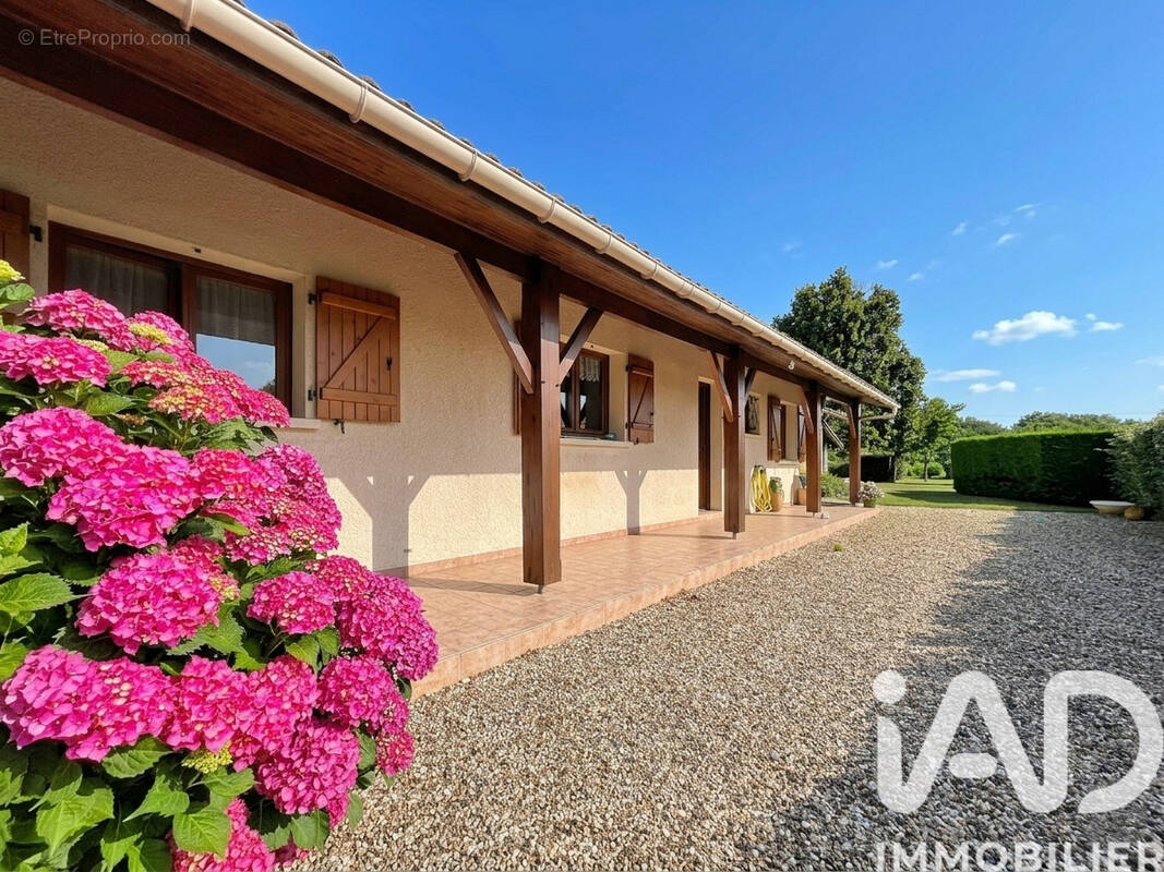 Photo 1 - Maison à LAGORCE