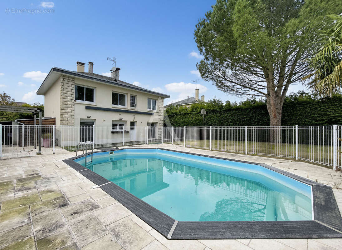 Maison à LA MEIGNANNE