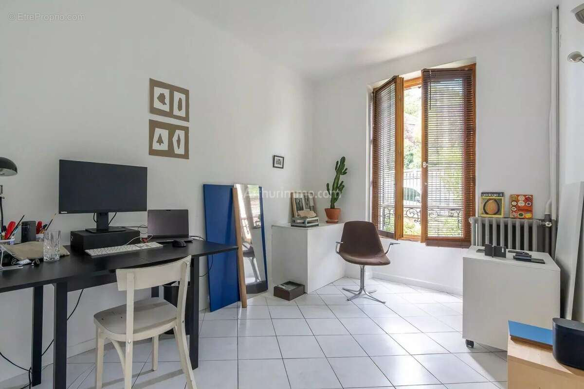 Maison à THORIGNY-SUR-MARNE