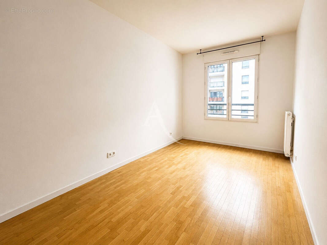 Appartement à SURESNES