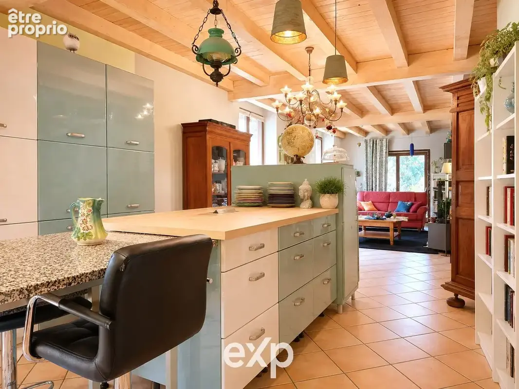 Maison 171 m² à Chamoux-Sur-Gelon  - photo 1