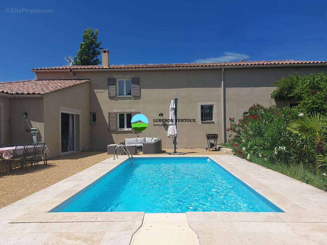 Maison à MALAUCENE
