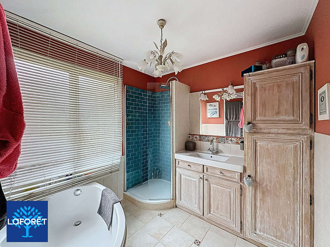 Maison à COIGNIERES