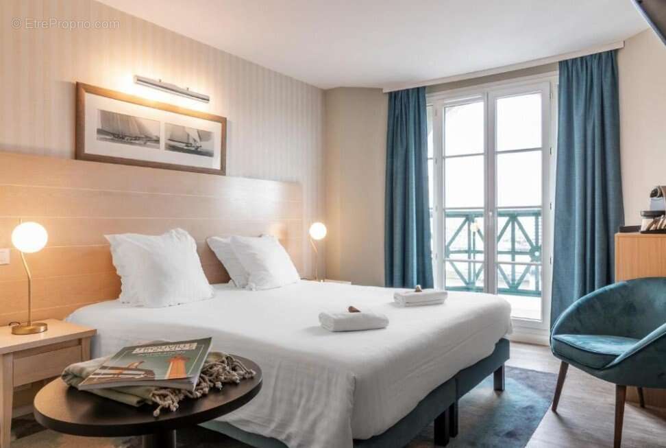 Investissement locatif  trouville sur mer  résidence de tourisme sowell hôtels le beach - 5,05 % de rentabilité - photo 3