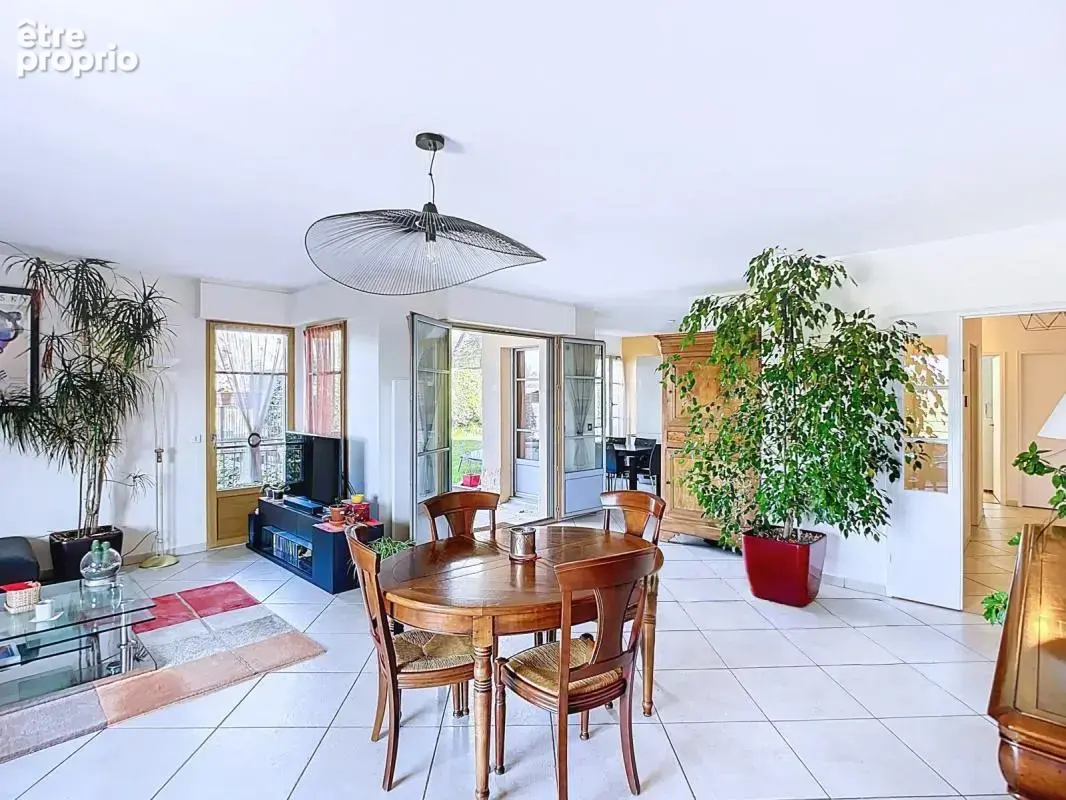 Appartement à SAINT-DIDIER-AU-MONT-D'OR