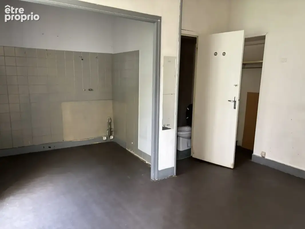 Appartement 3 pièces 64 m² à vendre à Vals-Les-Bains (07600) - photo 2