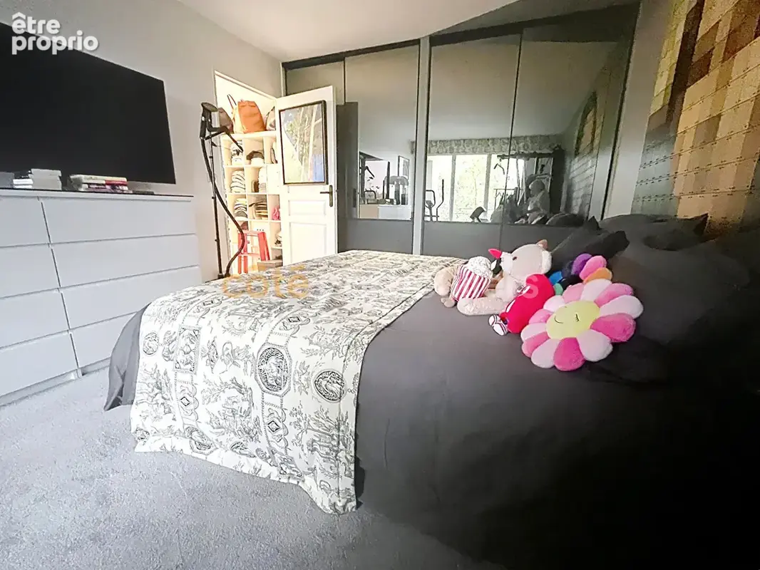 Rare sur Montargis, 103 m2 avec 2 terrasses et double box - photo 7