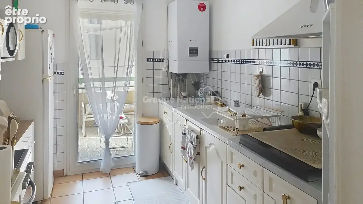 EXCLUSIVITE ORANGE CENTRE - Très bel appartement 71m2- type T3 - ascenseur et parking privatif - photo 3