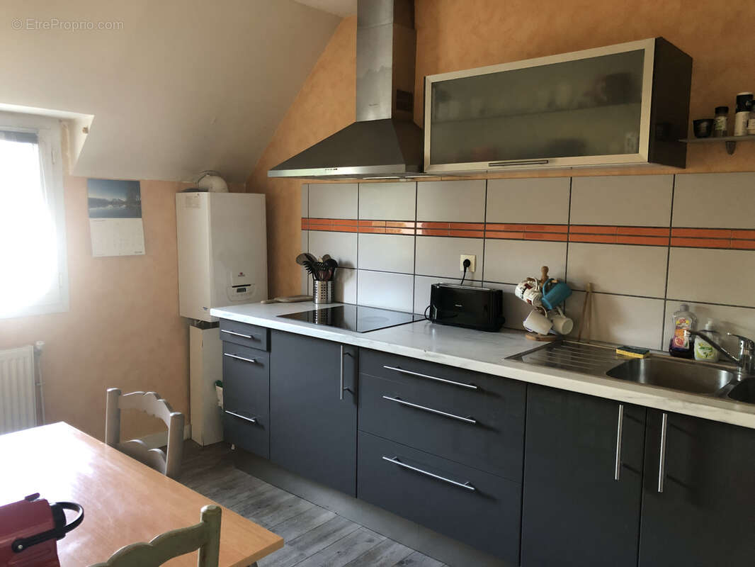 Appartement à NOYAL-CHATILLON-SUR-SEICHE