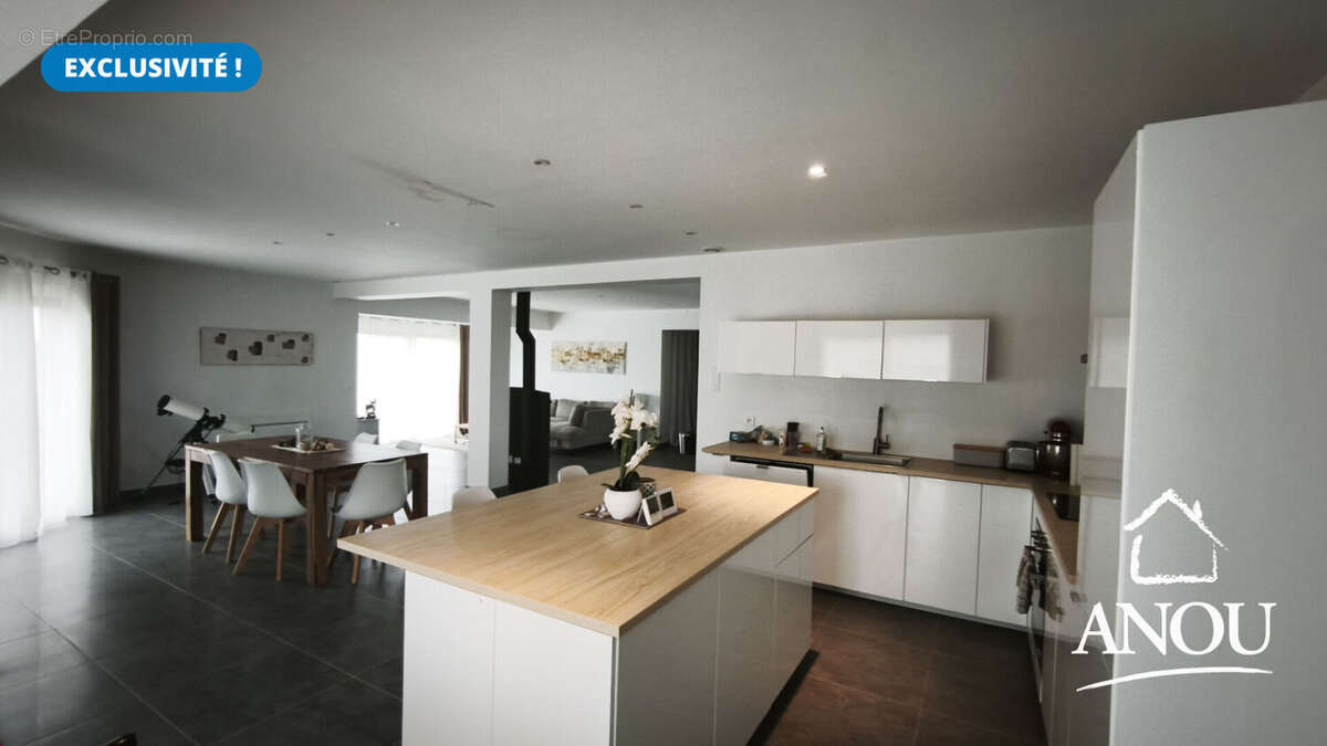 Maison à CHAPELLE-ROYALE