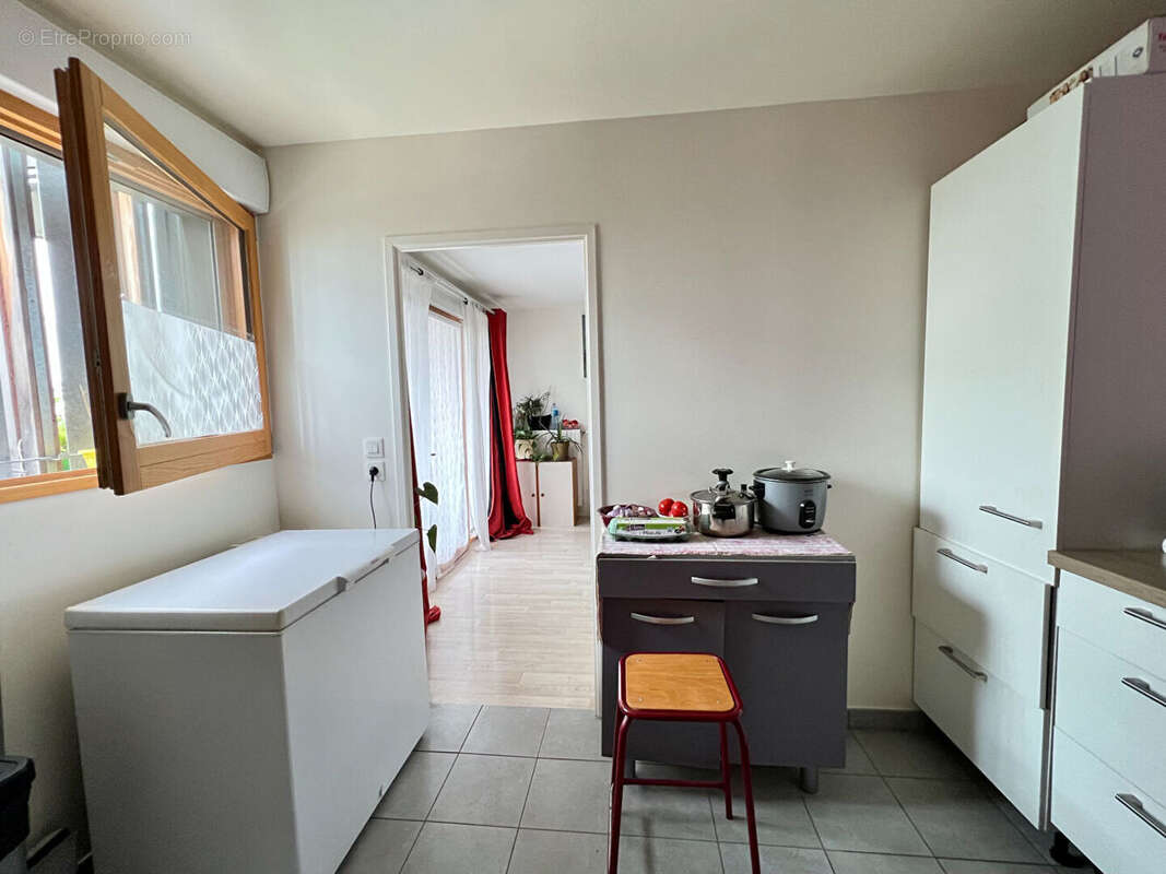 Appartement à L'ILE-SAINT-DENIS