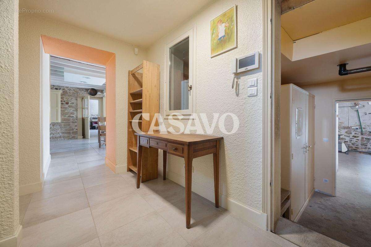 Maison à REVEL-TOURDAN