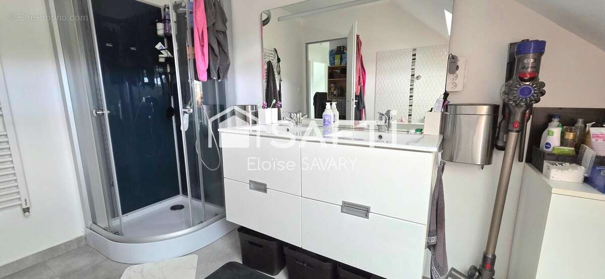 Maison 95 m² à Lauzach  - photo 9
