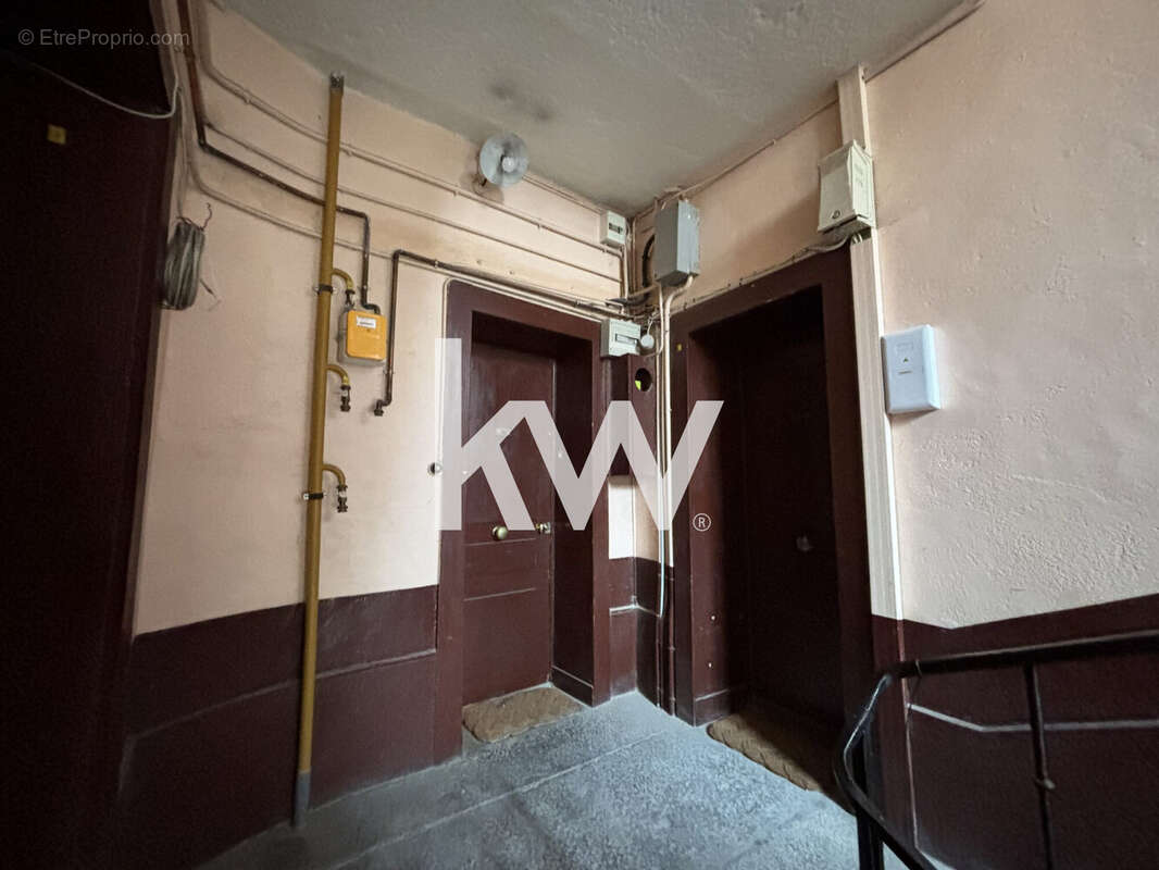 Appartement à SAINT-ETIENNE