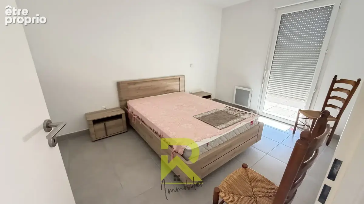 Agde   Une pépite : T2 avec ascenseur, terrasse et parking couvert sécurisé - photo 8