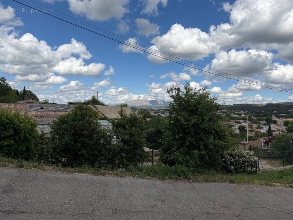 Terrain à GARDANNE