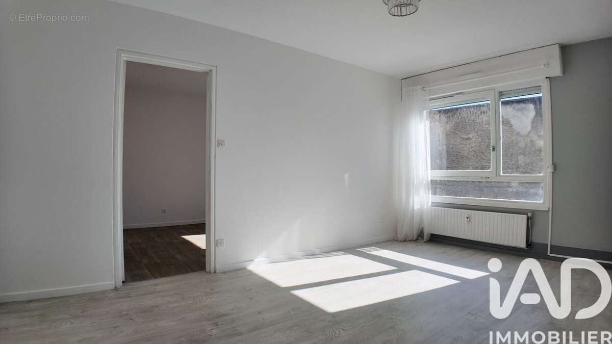 Photo 3 - Appartement à SAINT-ETIENNE