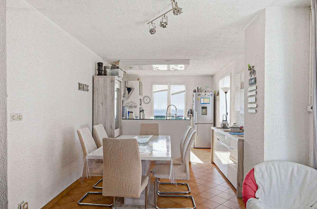 Appartement à SAUSSET-LES-PINS