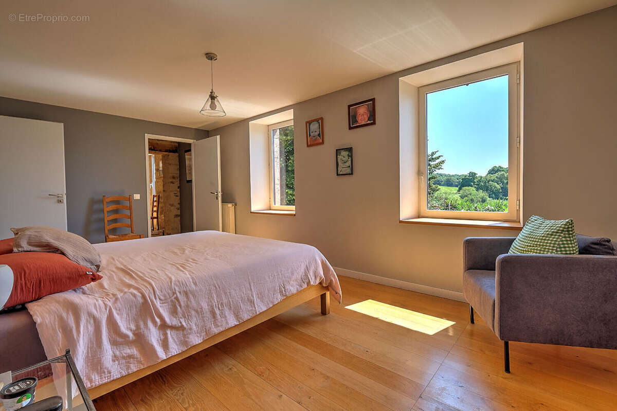 Maison à SAINT-CERE