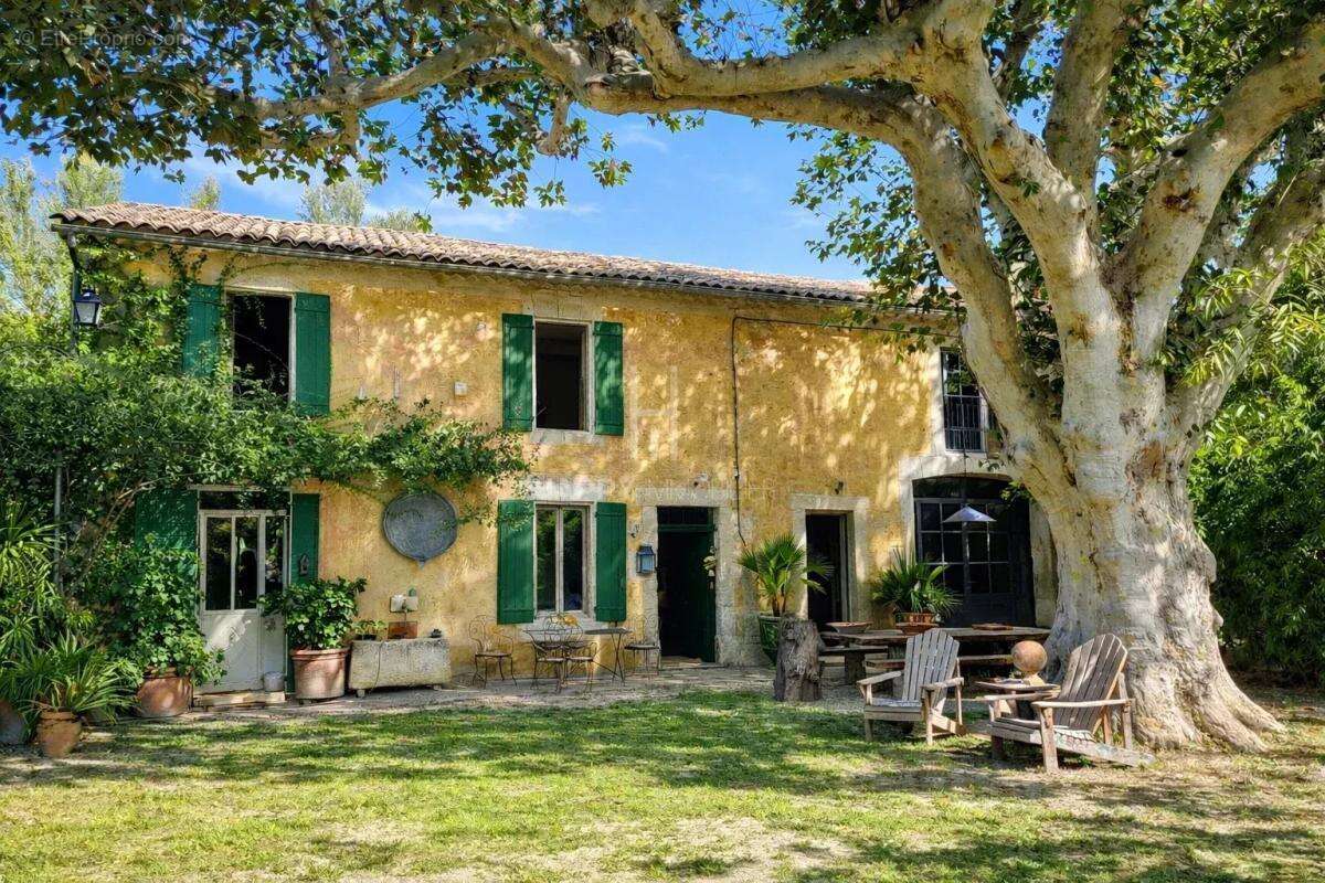 Maison à CABANNES