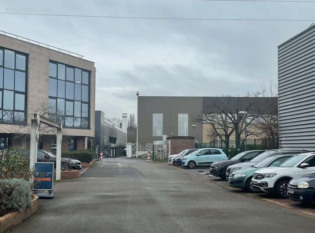 Commerce à NANTERRE
