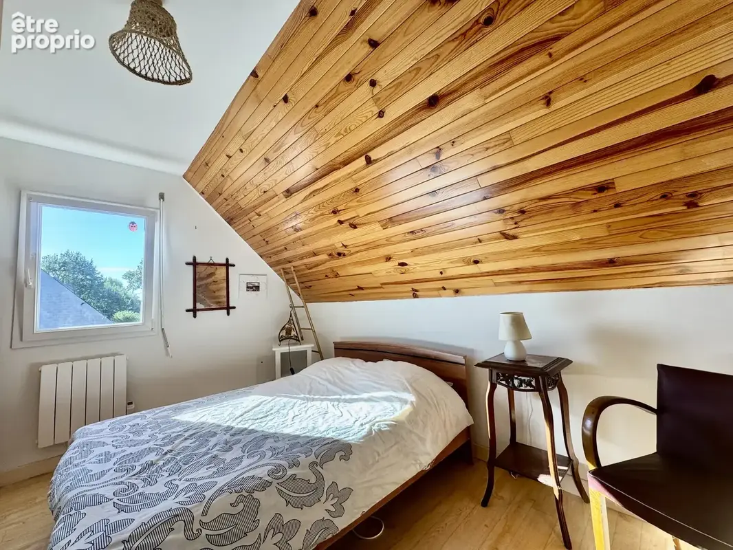 PLESTAN   Maison familiale  sur 1 200 m2 clos - photo 4