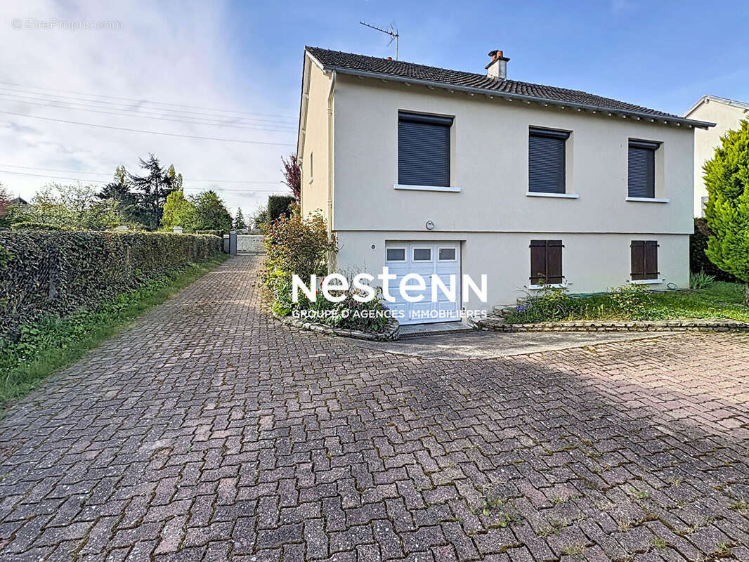 Maison à CHAMBRAY-LES-TOURS