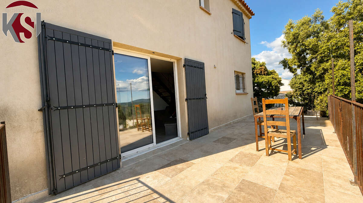 Villa t5 sur 450 m2 de terrain clos terrasse et  vaste garage - photo 4