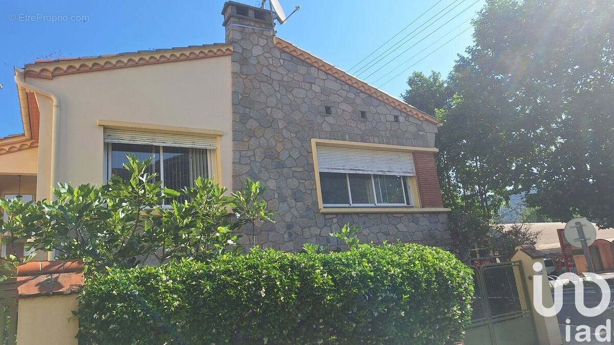 Photo 1 - Maison à ARLES-SUR-TECH