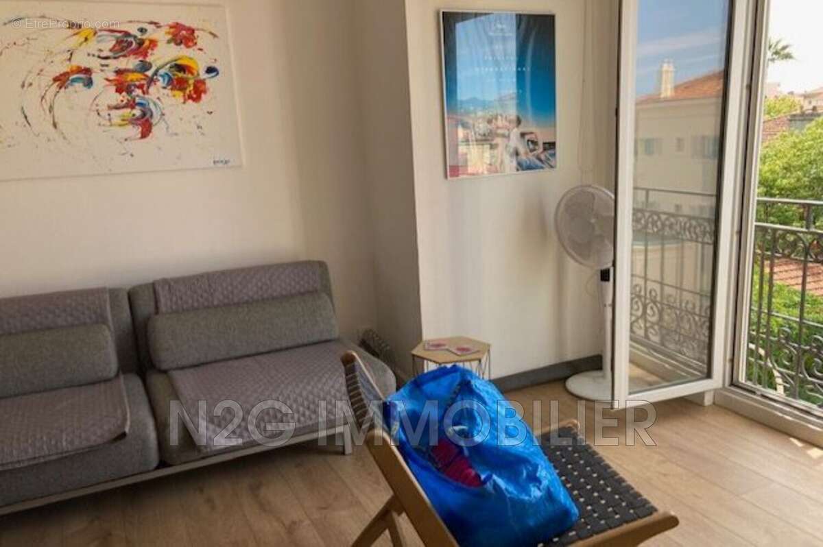 Appartement à CANNES