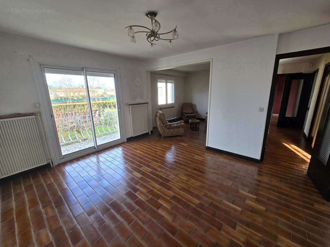 Maison à BOURG-DE-PEAGE