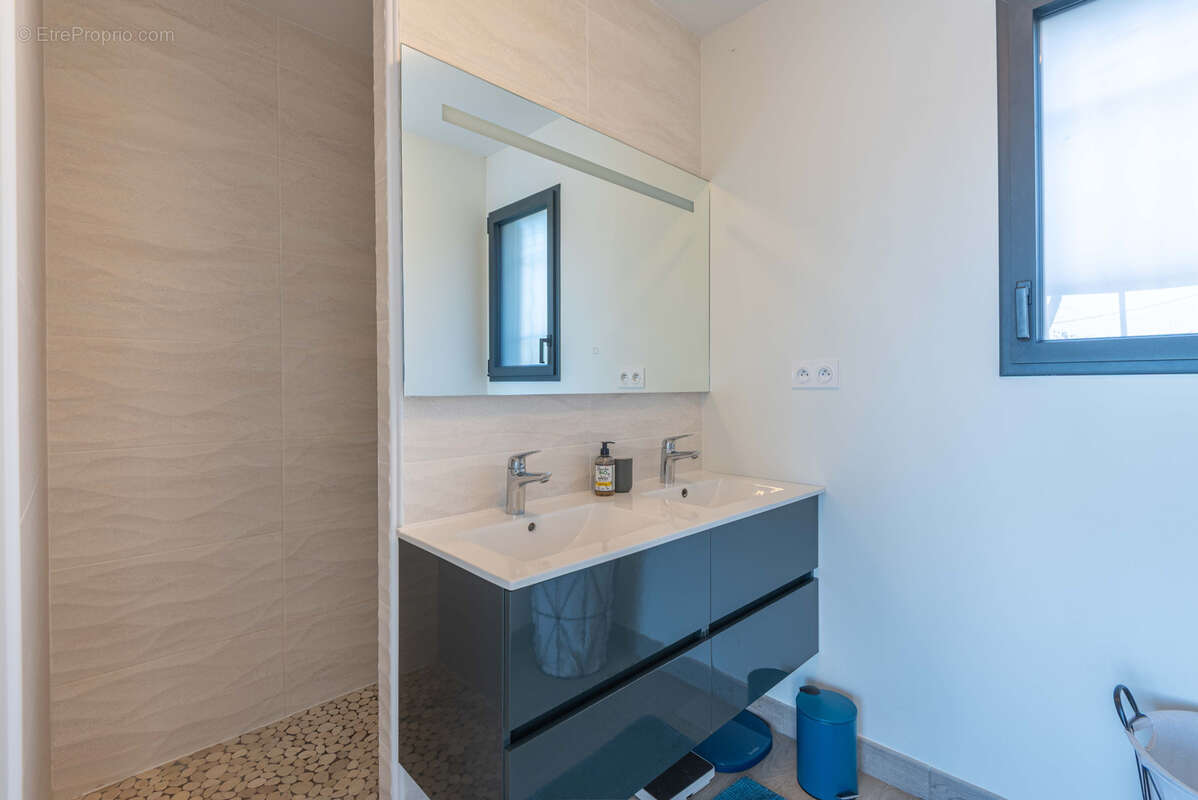 Maison à CARIGNAN-DE-BORDEAUX