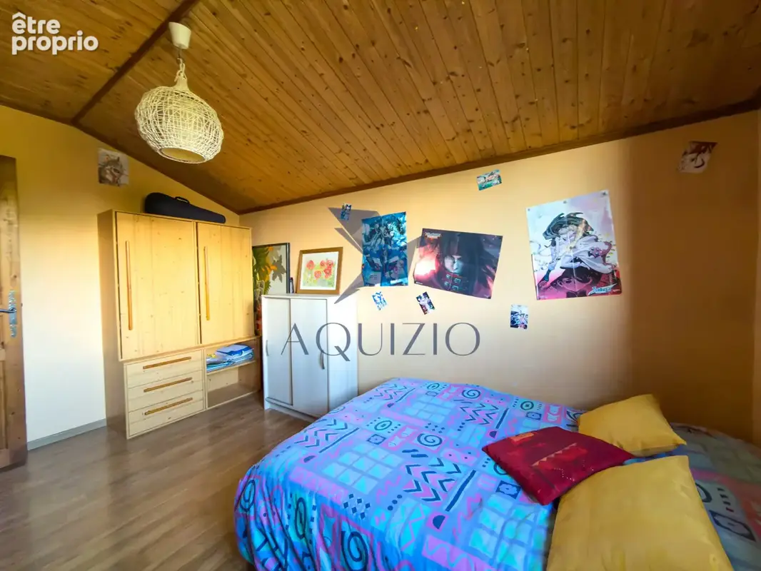 Maison 4 chambres + bureau sur un grand terrain avec piscine - photo 16