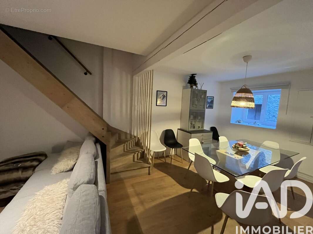 Maison 110 m² à L'hospitalet-Pres-L'andorre  - photo 2