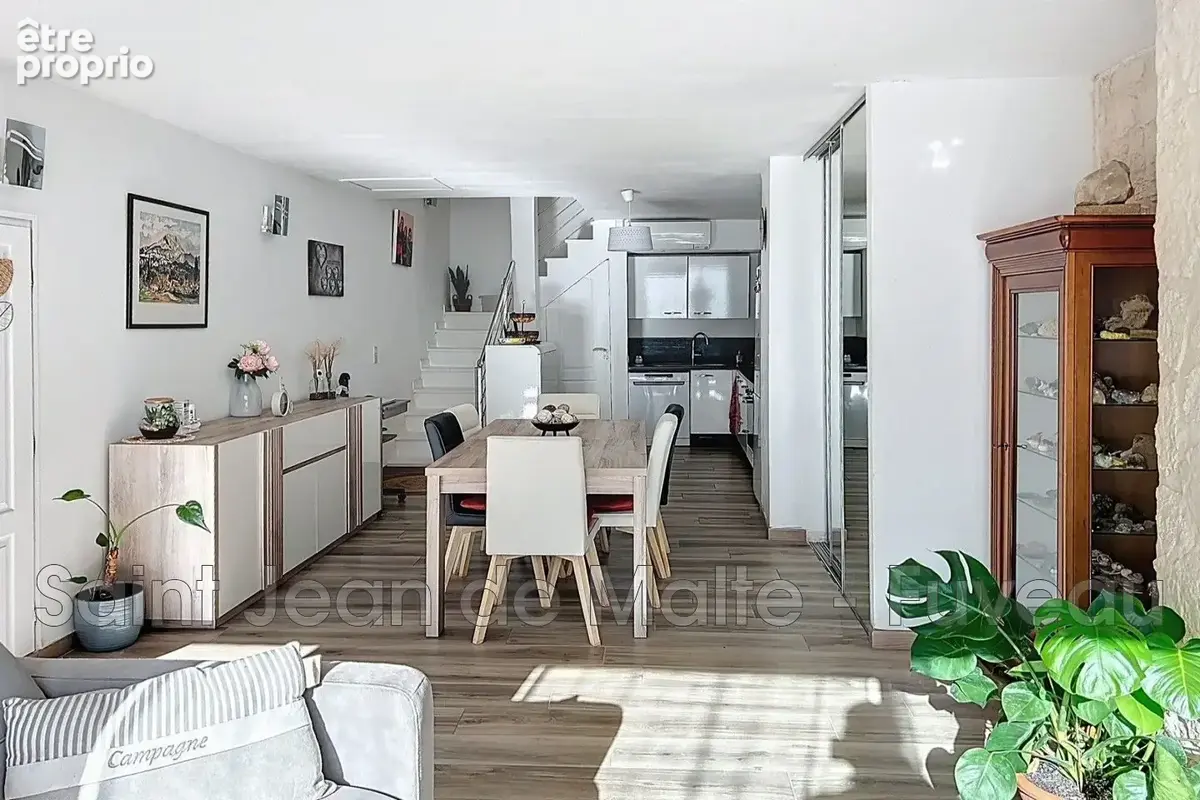 Maison 3 pièces 75 m² à vendre à Pourcieux (83470) - photo 2