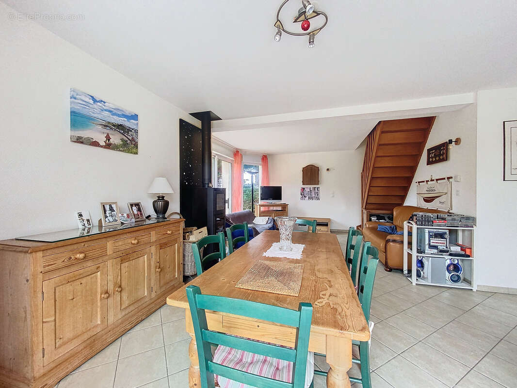 Maison à BREVILLE-SUR-MER